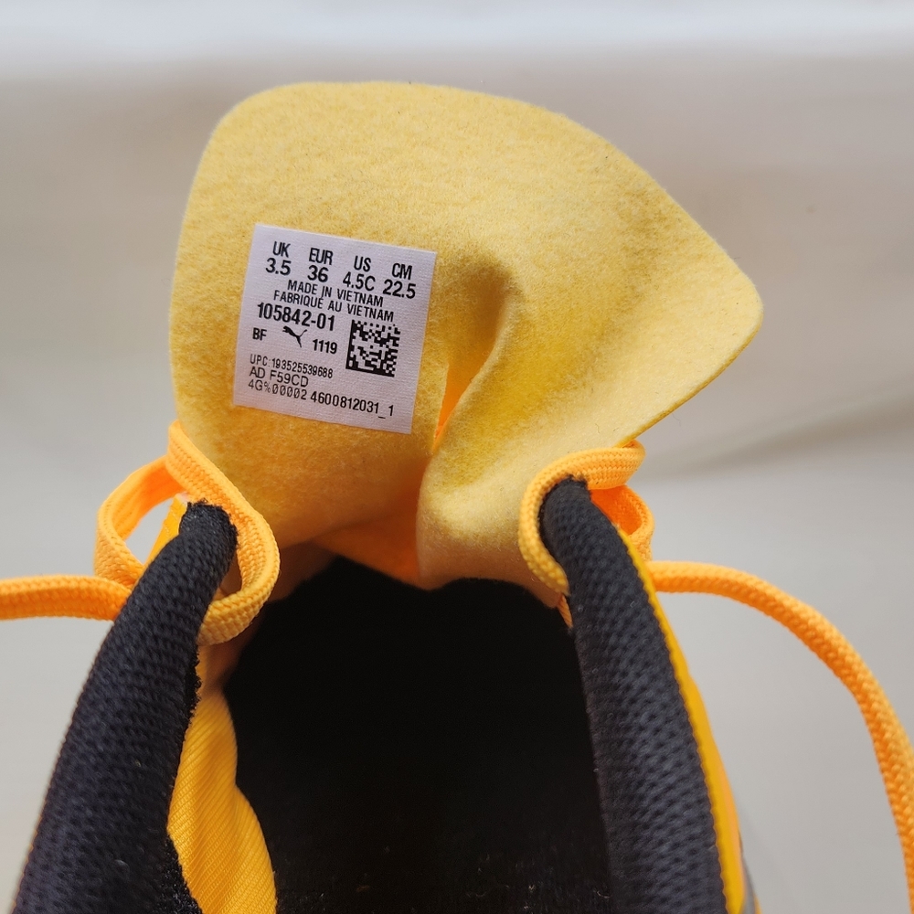 Puma 20.4 junior cleats